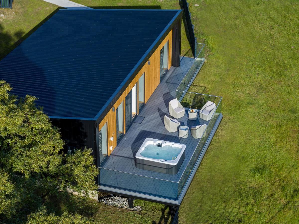 Birches Lodge With Hot Tub Dundonnell Buitenkant foto