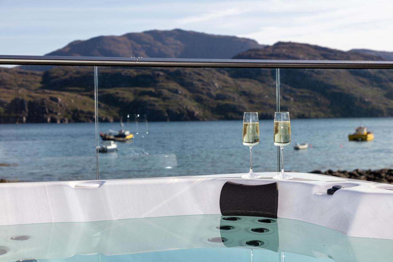 Birches Lodge With Hot Tub Dundonnell Buitenkant foto
