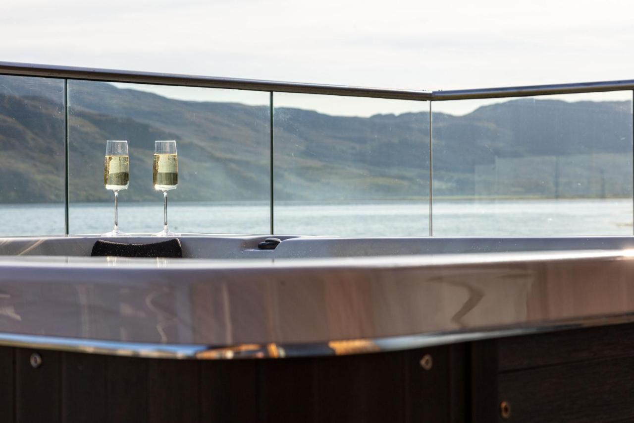 Birches Lodge With Hot Tub Dundonnell Buitenkant foto