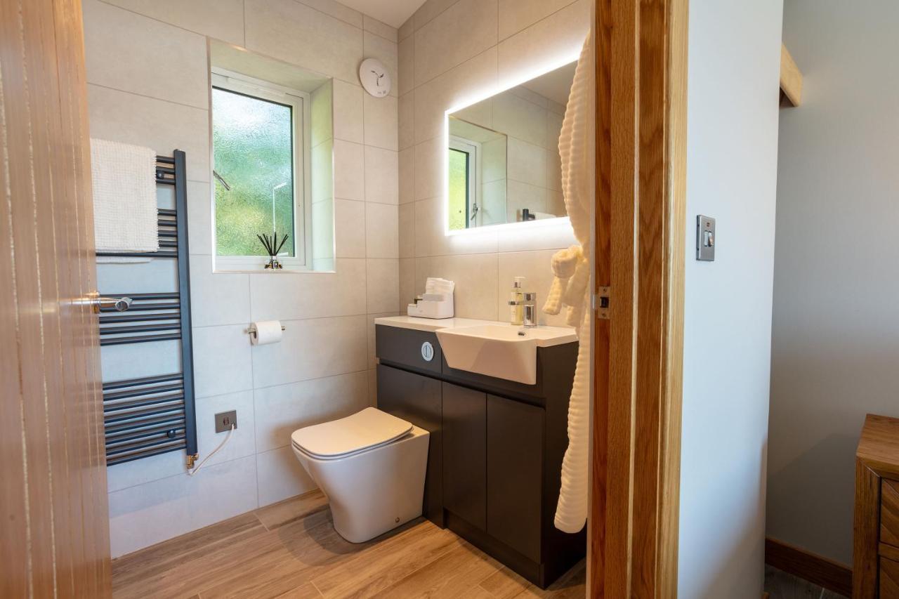 Birches Lodge With Hot Tub Dundonnell Buitenkant foto