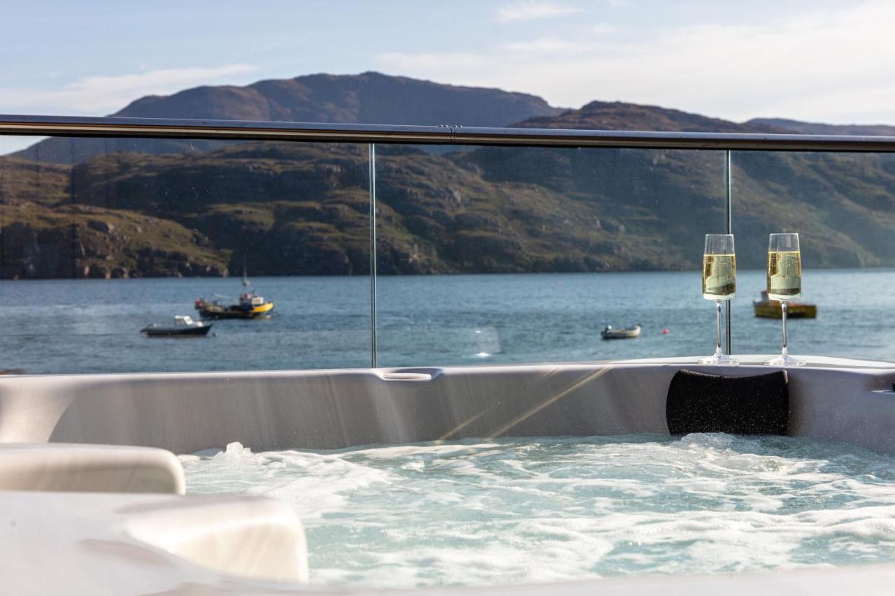 Birches Lodge With Hot Tub Dundonnell Buitenkant foto