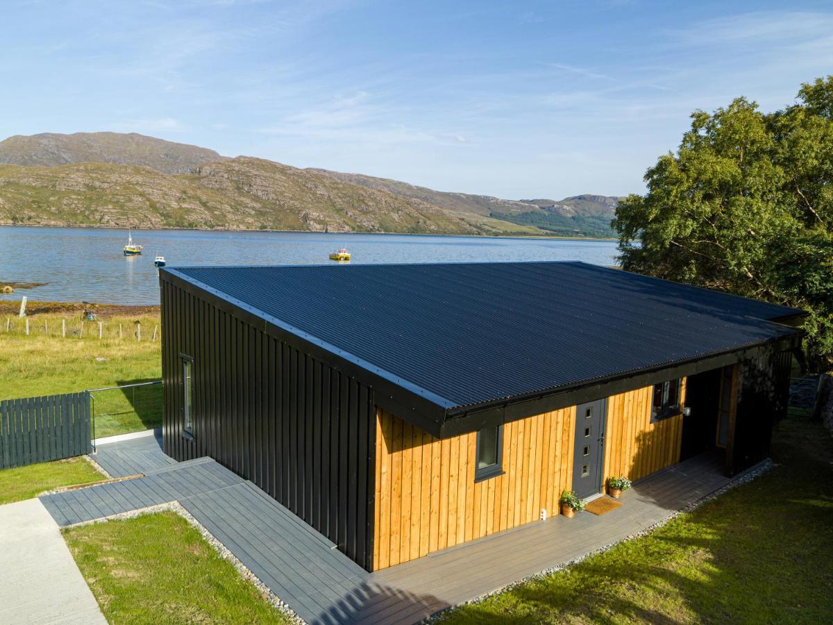 Birches Lodge With Hot Tub Dundonnell Buitenkant foto